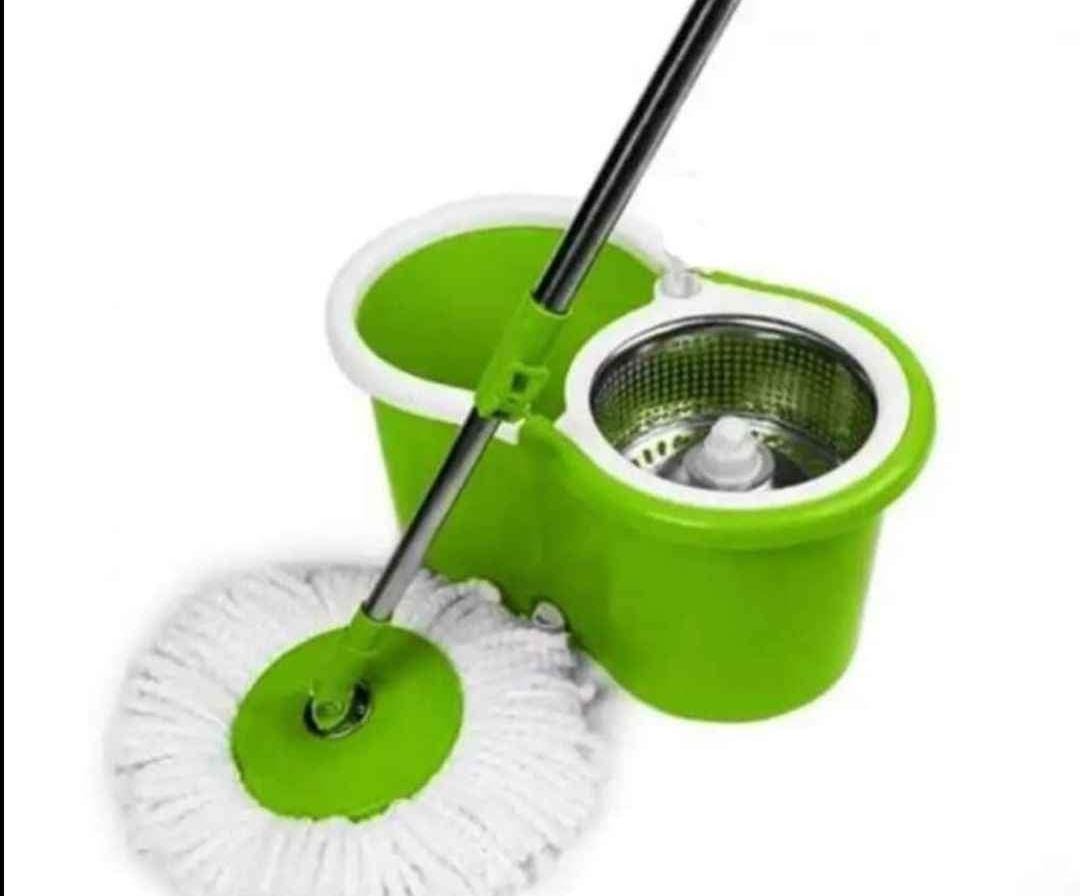 Miniatura 1 de Balde trapero con base metalizada